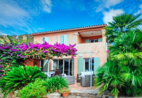 Maison Lavandou Saint Clair vue mer et restanques